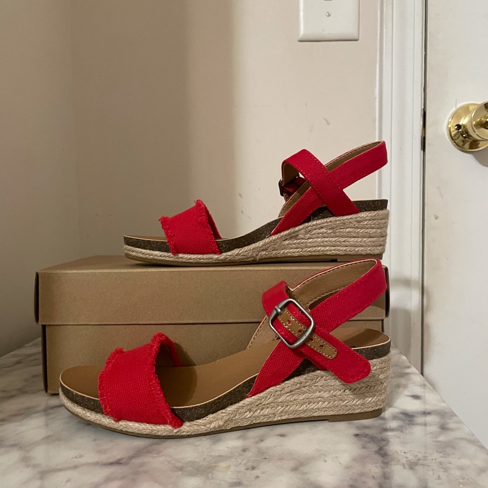 Lucky Brand Jardeline Espadrilles - Picture 2 of 5